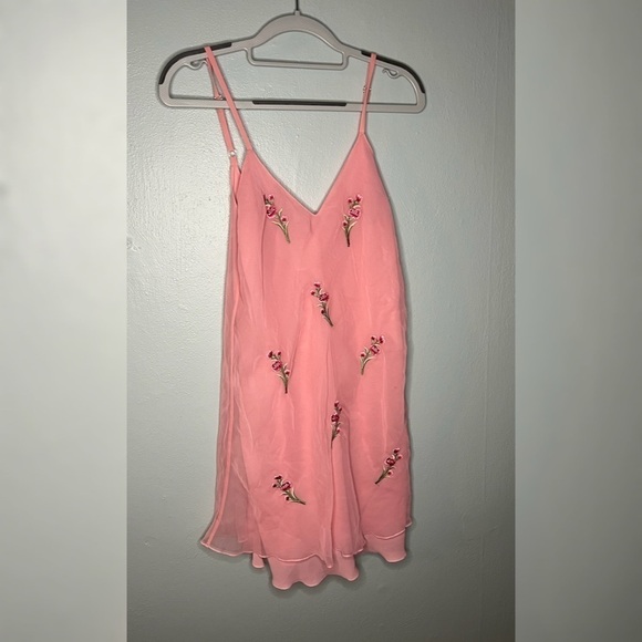 Victoria's Secret Dresses & Skirts - Vintage Victoria’s Secret floral print pink slip dress gold tag
